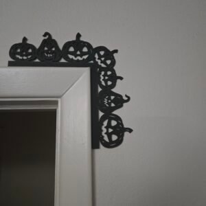 Halloween pumpkins door art